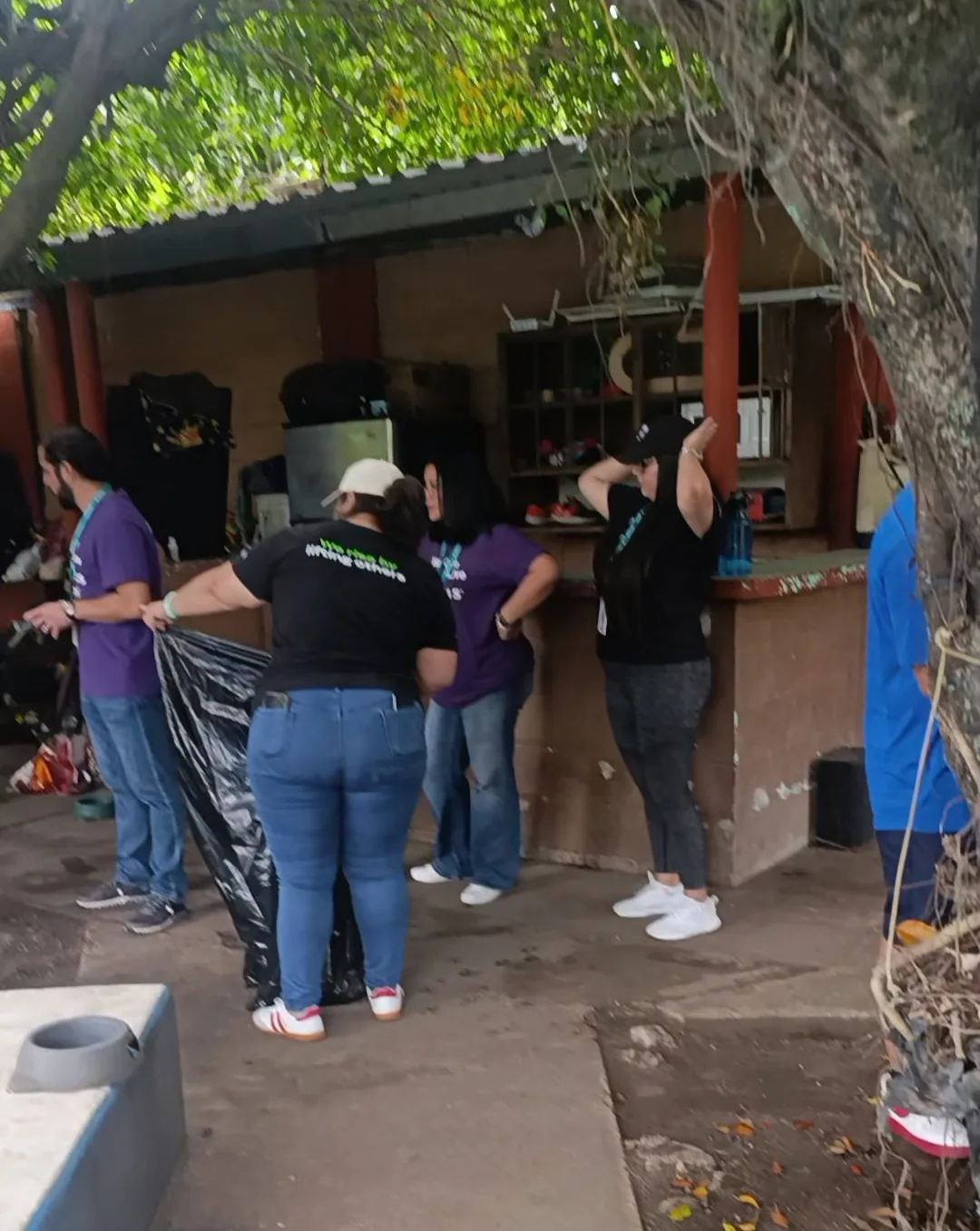 Visitas Solidarias en acción de Paraíso 503